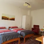 Ferienwohnung Im Zentrum Hannover City, Ruhig, Hbf- Naehe, Freie Oeffentliche Parkplaetze